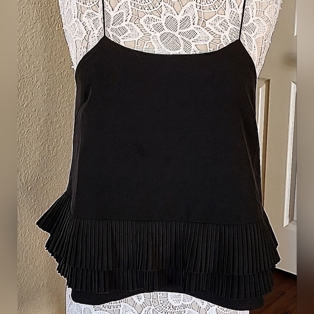 Gracia Pleated Ruffled Tank Top Whimsigoth Witchy Feminine Chic Size Large New